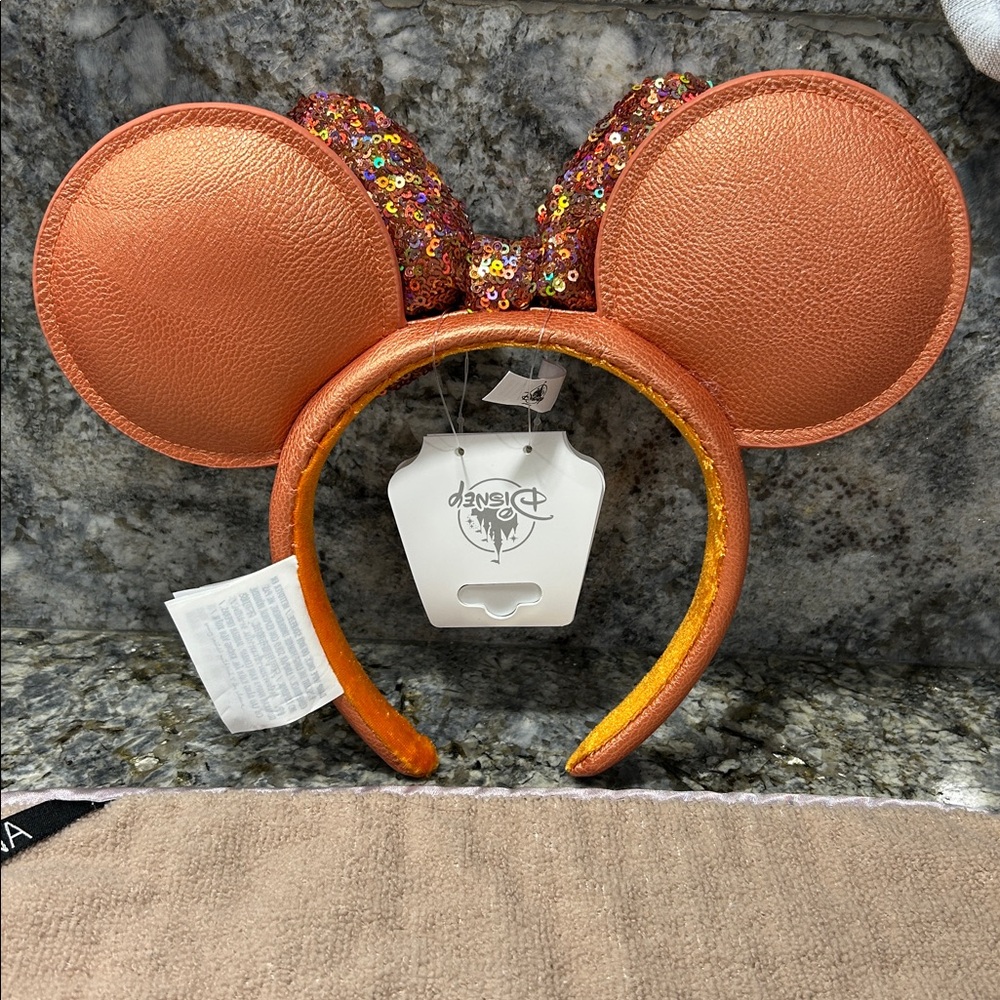 NWT Disney Minnie Mouse Ear Headband in Peach Punch - Picture 4 of 4